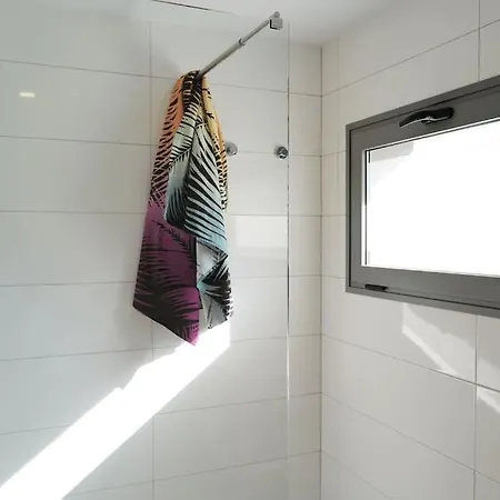 Апартаменты Feel Good Ferienapartment Mit Meerblick Und Pool