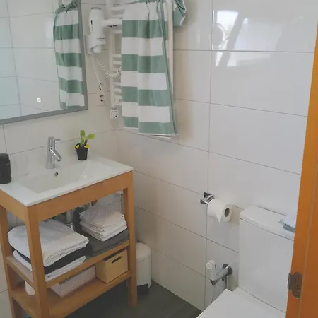 Feel Good Ferienapartment Mit Meerblick Und Pool