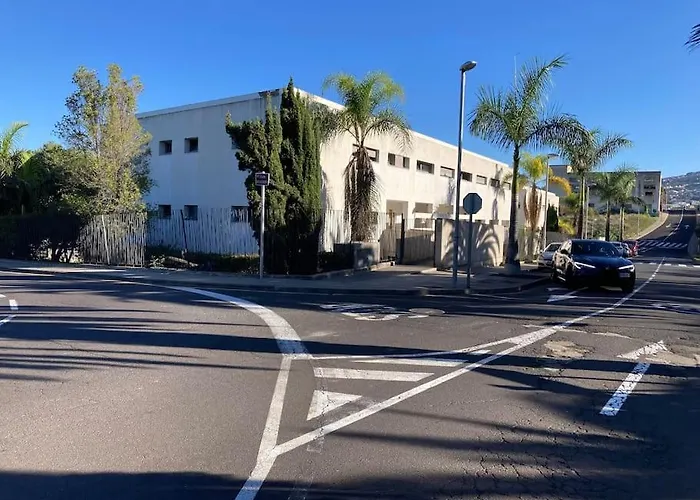 Feel Good Ferienapartment Mit Meerblick Und Pool סנטה אורסולה